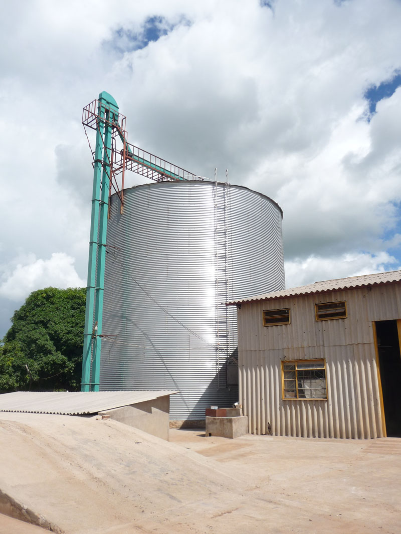 500Ton maize silo for farmer in Uganda.jpg