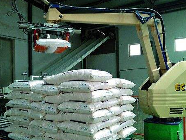 Wheat flour in bags and manipulator