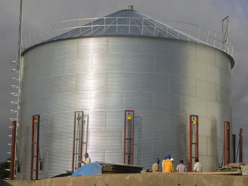 Installing 500Ton maize silo in Uganda.jpg